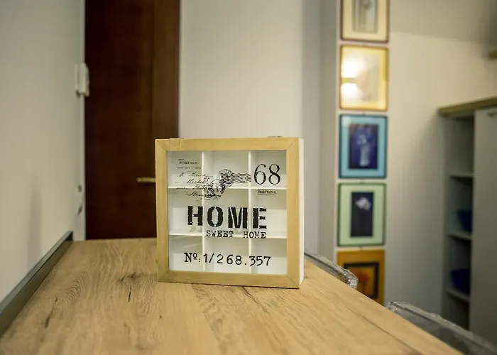 Cascina12 דירה *