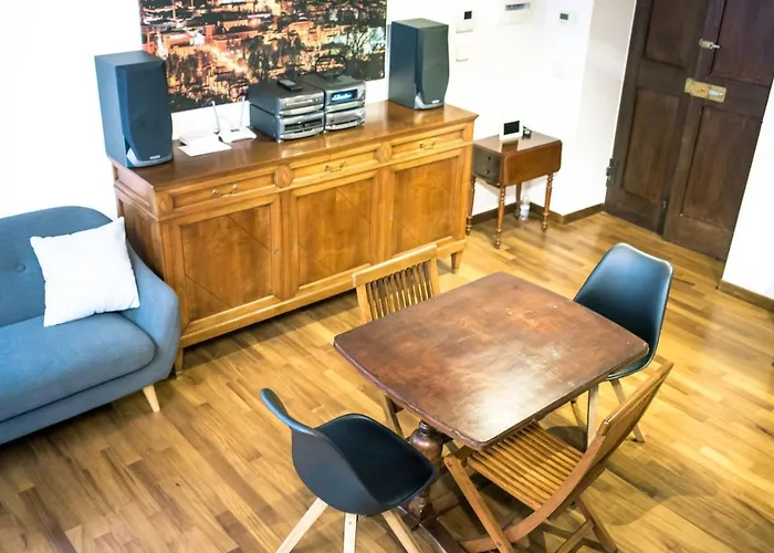 Cascina12 Appartement LʼAquila